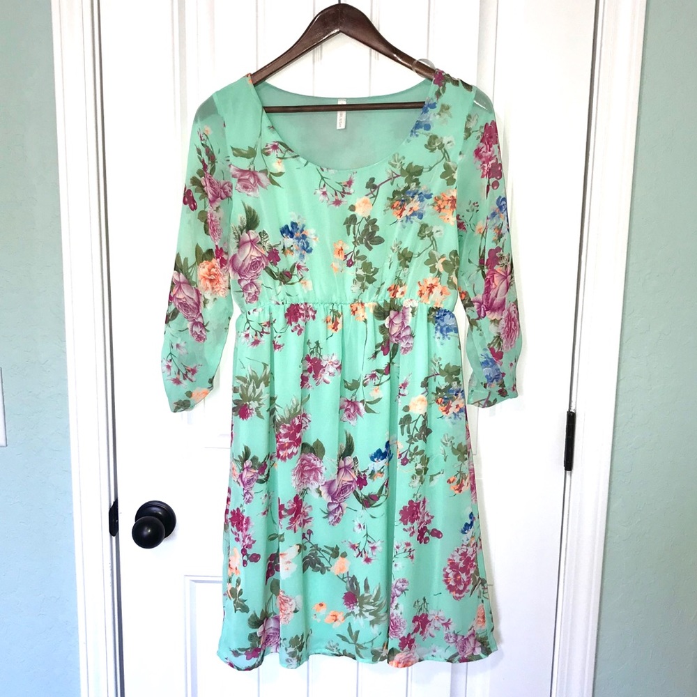 NWOT Pinkblush Maternity Dress